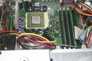 Heatsink removed, exposing original Willamette P4